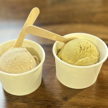 Cucina Moon - Gelato L- Chai. R--pistachio - Pasta Shops Near Me - Honolulu, Hawaii