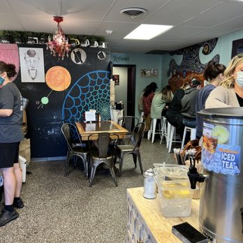 Biscuit Head - Cafes Near Me - Asheville, North Carolina Biscuit Head - Cafes Near Me - Asheville, North Carolina