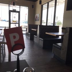 Pizza Hut - Very clean