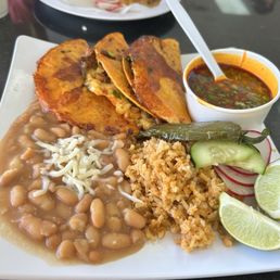 Quesabirria taco combo Quesabirria taco combo