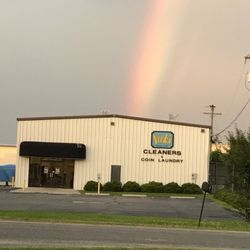 Vick's Cleaners & Coin Laundry