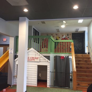 Urban Fort Play - Slide - Coffee & Tea Near Me - St. Louis, Missouri Urban Fort Play - Slide - Coffee & Tea Near Me - St. Louis, Missouri