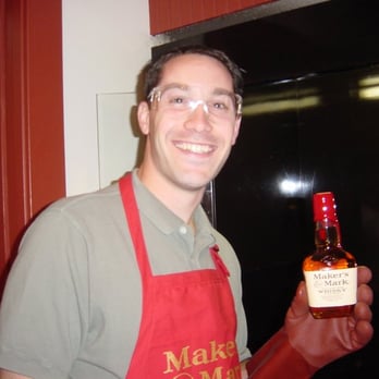 Maker's Mark Distillery - Who's drinking? - Tours Near Me - Loretto, Kentucky