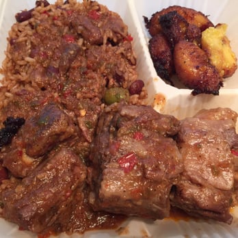 Las Olas Cafe - Oxtail with rice and plantains- Thursdays only for oxtail - Cuban Near Me - Miami Beach, Florida Las Olas Cafe - Oxtail with rice and plantains- Thursdays only for oxtail - Cuban Near Me - Miami Beach, Florida