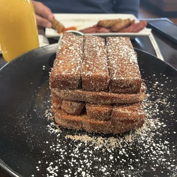 Cranford Station House - Churro French Toast - Breakfast & Brunch Near Me - Cranford, New Jersey