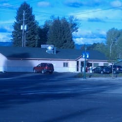 Gramma's Homestead Restaurant - As the sun sets.