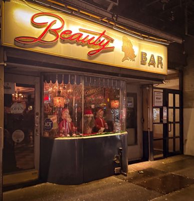 Beauty Bar by null