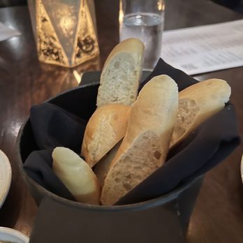 Landrace - Bread & Butter - New American Near Me - San Antonio, Texas Landrace - Bread & Butter - New American Near Me - San Antonio, Texas