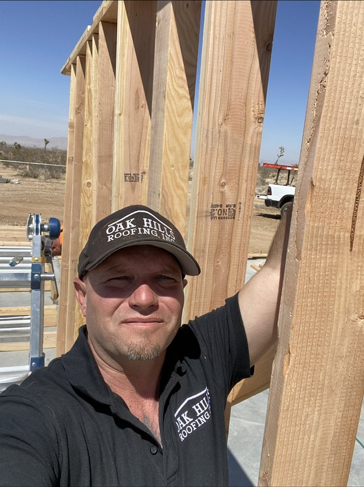 Slide of Oak Hills Roofing