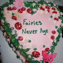 Albertsons - White cake with buttercream frosting
