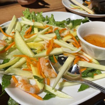 Alki Pho & Bar - Forgot to take a photo - Mango Shrimp Salad! Yummmmmm - Vietnamese Near Me - Seattle, Washington