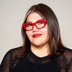 Sloan Optometry - Meet Brenda, she is one of our amazing Optician!