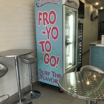 Catch The Wave - Ice Cream & Frozen Yogurt Near Me - Plainview, New York