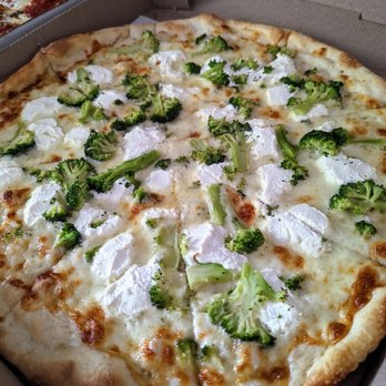Dominick's Pizza - White pizza with broccoli - Italian Near Me - Morristown, New Jersey Dominick's Pizza - White pizza with broccoli - Italian Near Me - Morristown, New Jersey