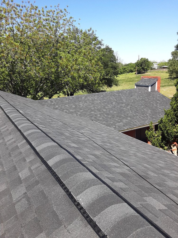 Slide of Leo's S & S Roofing