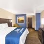 Photo of Days Inn & Suites by Wyndham East Flagstaff