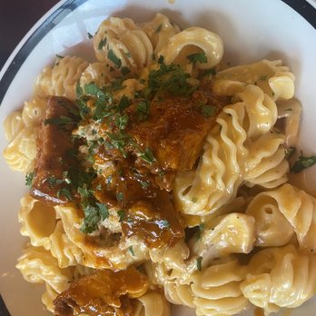 Sharps Roasthouse - Buffalo Chicken Mac and Cheese. - American Near Me - SeaTac, Washington