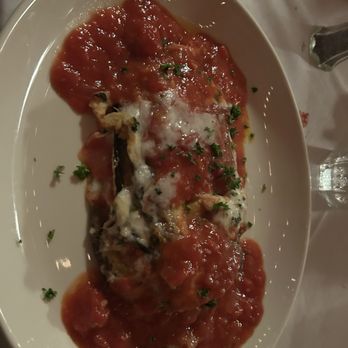 Giannis Italian Restaurant - Chicken parm - Italian Near Me - Pompano Beach, Florida