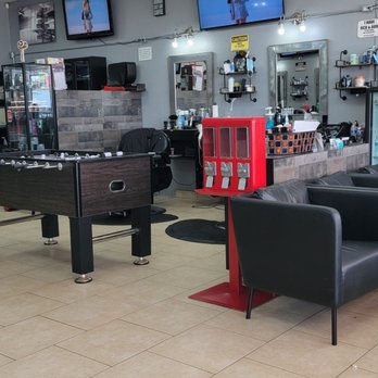 J Moose Barber Shop - Barbers Near Me - Tempe, Arizona J Moose Barber Shop - Barbers Near Me - Tempe, Arizona