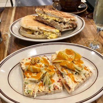 Il Bambino - Italian Near Me - Astoria, New York