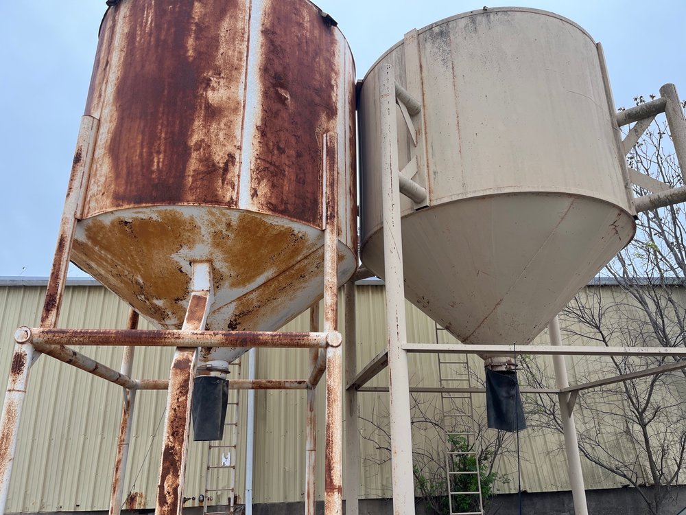 BROWN FEED STORE Updated October 2024 501 S Pecan St, Lampasas