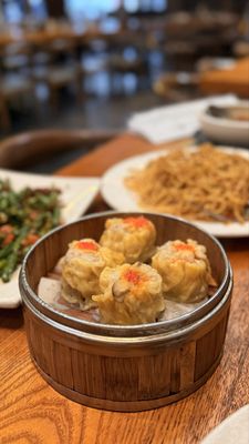 Osmanthus Dim Sum Lounge by null