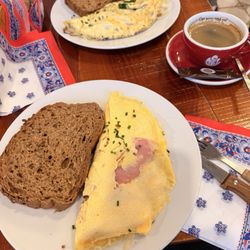 Omelegg - City Centre - Ham and cheese omelette and Popeye