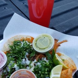 Taqueria La Costa - Tacos carne asada y watermelon drink.