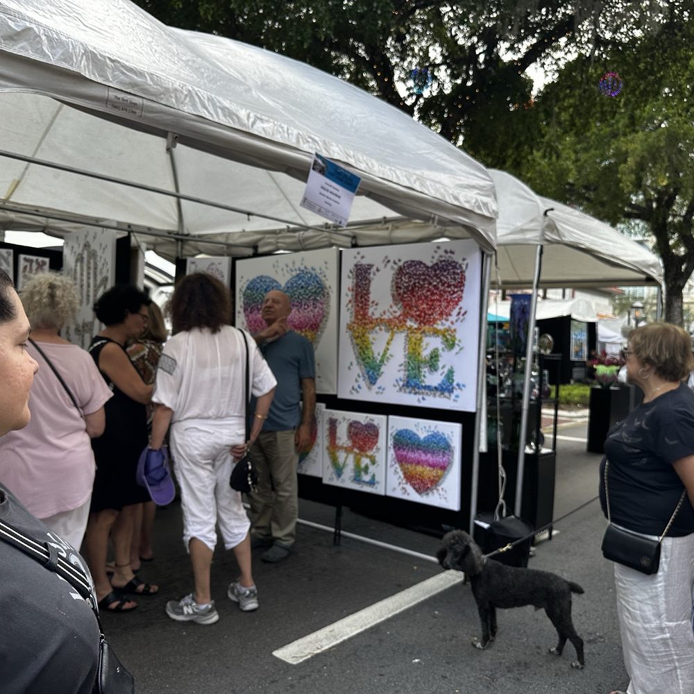 Las Olas Boulevard - Art festival on Las Olas blvd - Local Flavor Near Me - Fort Lauderdale, Florida Las Olas Boulevard - Art festival on Las Olas blvd - Local Flavor Near Me - Fort Lauderdale, Florida