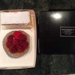 Pattison's Patisserie - Take away cakes nice touch a little box