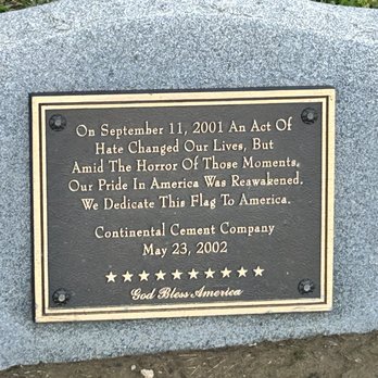 Lover's Leap - 9/11 plaque - Parks Near Me - Hannibal, Missouri Lover's Leap - 9/11 plaque - Parks Near Me - Hannibal, Missouri