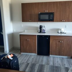 Holiday Inn Express & Suites Medicine Hat Transcanada Hwy 1 - Suite 409