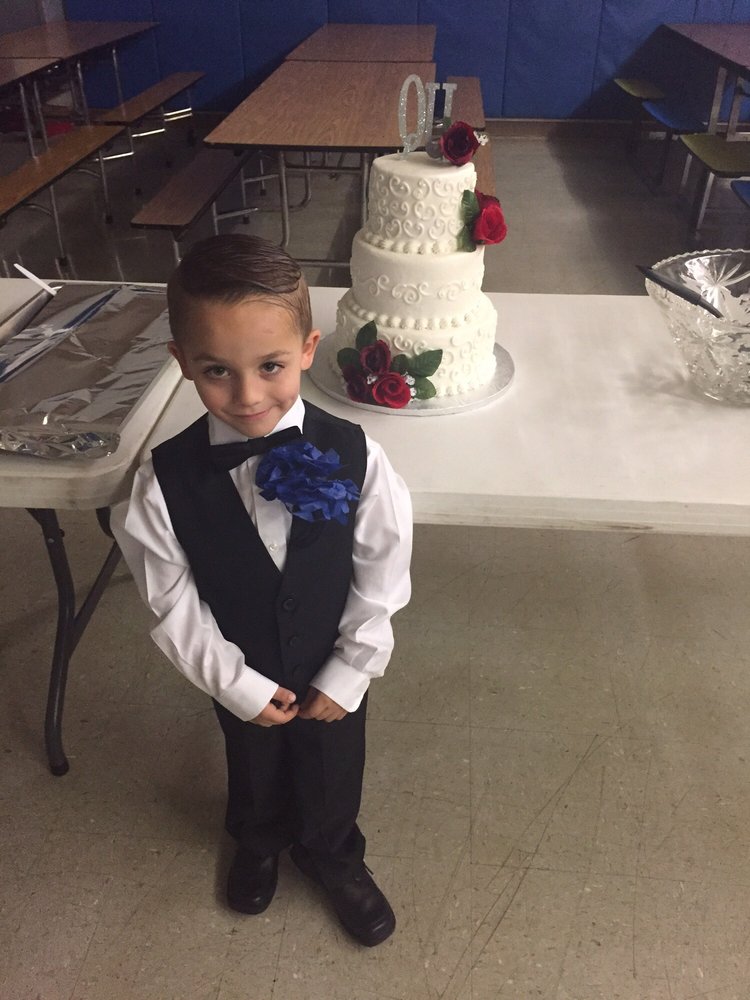 CAKE DIVA Updated October 2024 10 Photos 301 W MacArthur St