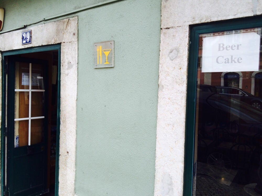 PASTÉIS DE CERVEJA Updated May 2024 20 Photos Rua de Belém, PohjoisSavo, Lisboa, Portugal