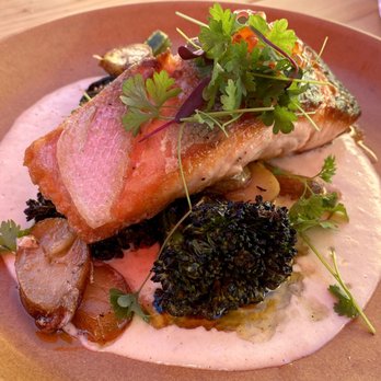 Flying Pig Pub & Kitchen - Seared salmon with creamed celery sauce and roasted broccoli - Pubs Near Me - Oceanside, California