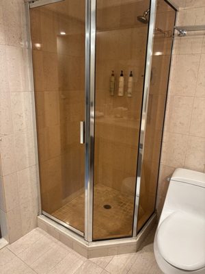 Metropolitan Hotel Vancouver by null