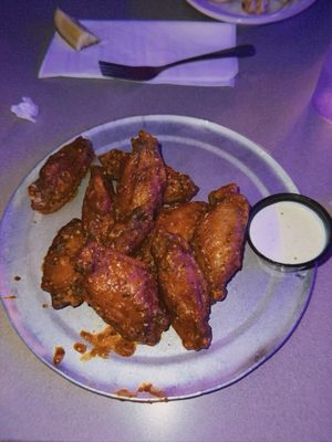 Pluckers Wing Bar by null