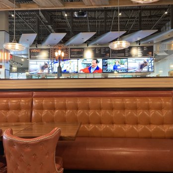 Maggie McFly's - Inside - New American Near Me - Virginia Beach, Virginia