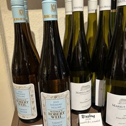 Vinifera - Vinifera Weinhandlung am Klausenerplatz