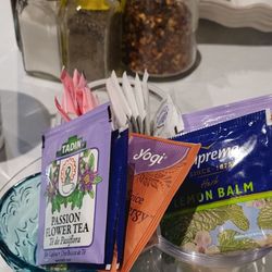 Tenutas Italian Restaurant-Kenosha - Variety of hot teas to choose from