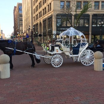 JW Marriott Indianapolis - Cinderella carriages - Hotels Near Me - Indianapolis, Indiana JW Marriott Indianapolis - Cinderella carriages - Hotels Near Me - Indianapolis, Indiana