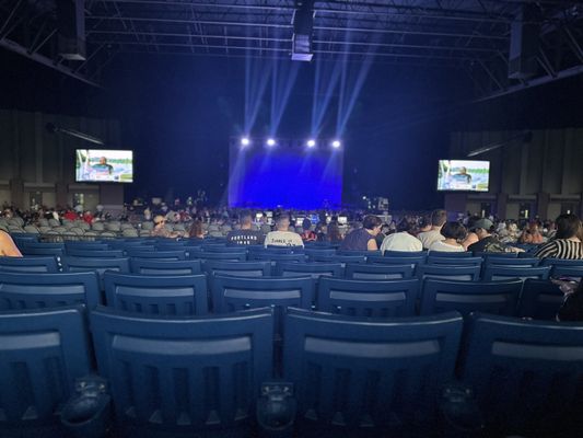 Cascades Amphitheater by null