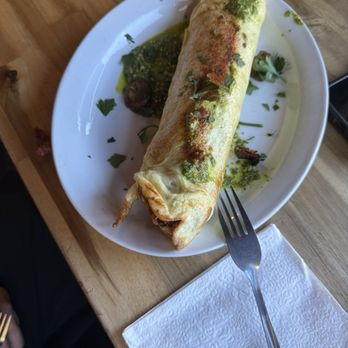 Denizens Cafe - Crepe and breakfast sandwich - Desserts Near Me - Portland, Oregon