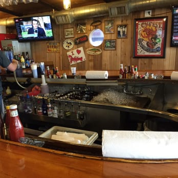 Floyds Seafood - Webster - Cajun/Creole Near Me - Webster, Texas