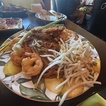 Bangkok Kitchen Thai Restaurant - Thai Near Me - Avon, Indiana Bangkok Kitchen Thai Restaurant - Thai Near Me - Avon, Indiana