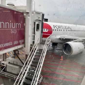 Aeroporto de Lisboa - 40 min wait to board for no clear reason - Airports Near Me - Lisbon, 11 Aeroporto de Lisboa - 40 min wait to board for no clear reason - Airports Near Me - Lisbon, 11