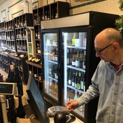 Thames River Wine & Spirits