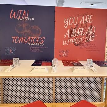 Tapas & Wine - High Top Seating - Tapas Bars Near Me - Sintra, 11