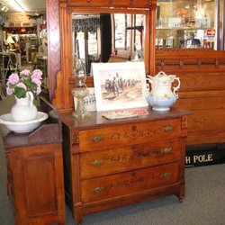 West St Paul Antiques