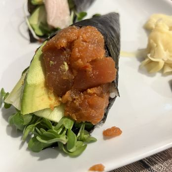 Hana Sushi - Spicy tuna hand roll - Sushi Bars Near Me - El Cajon, California